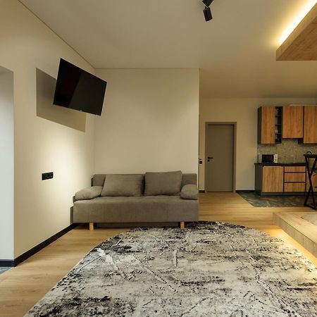 Discovery Garden Apartments คเมลไนป์สกาเย ภายนอก รูปภาพ