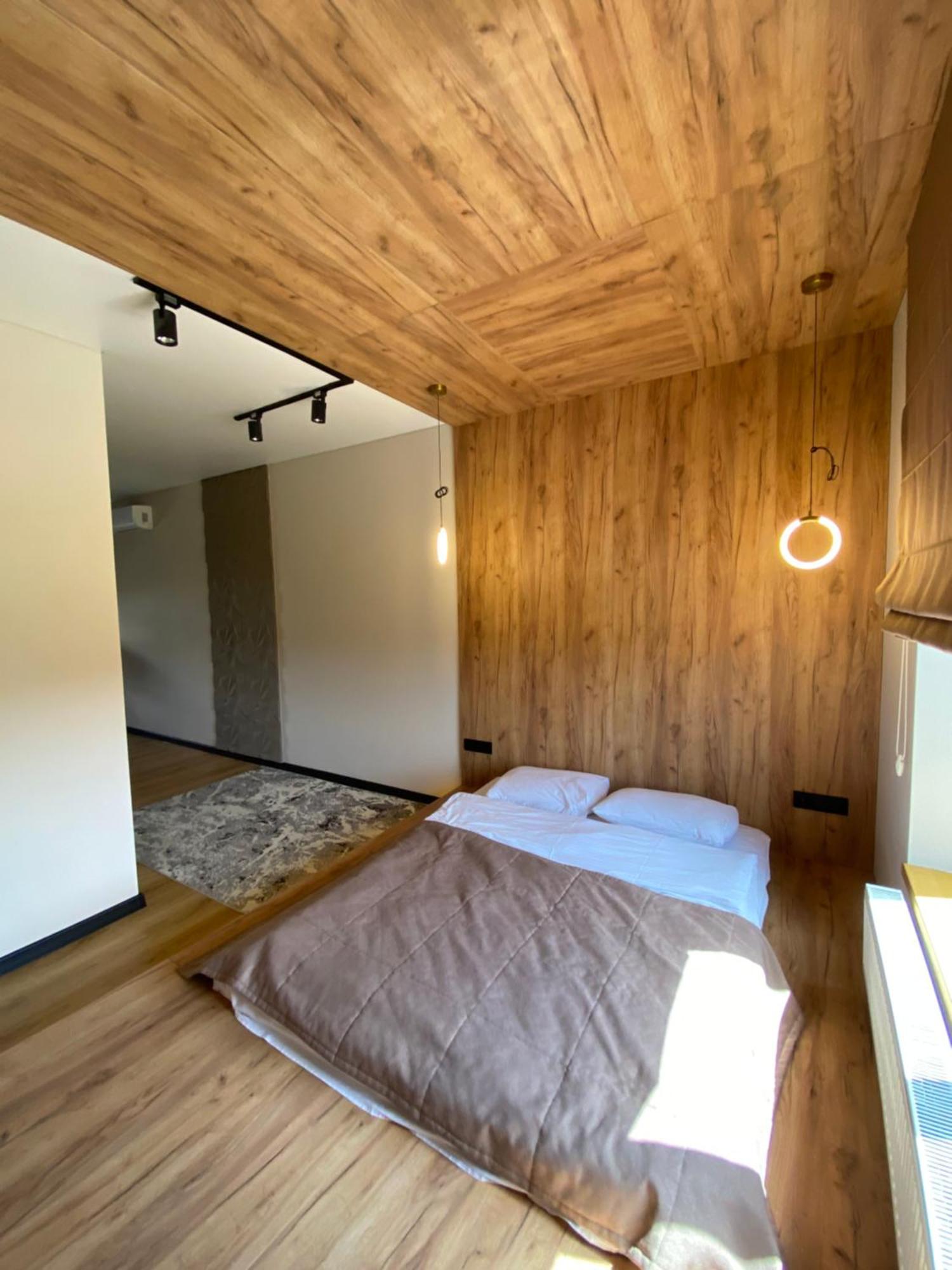 Discovery Garden Apartments คเมลไนป์สกาเย ภายนอก รูปภาพ
