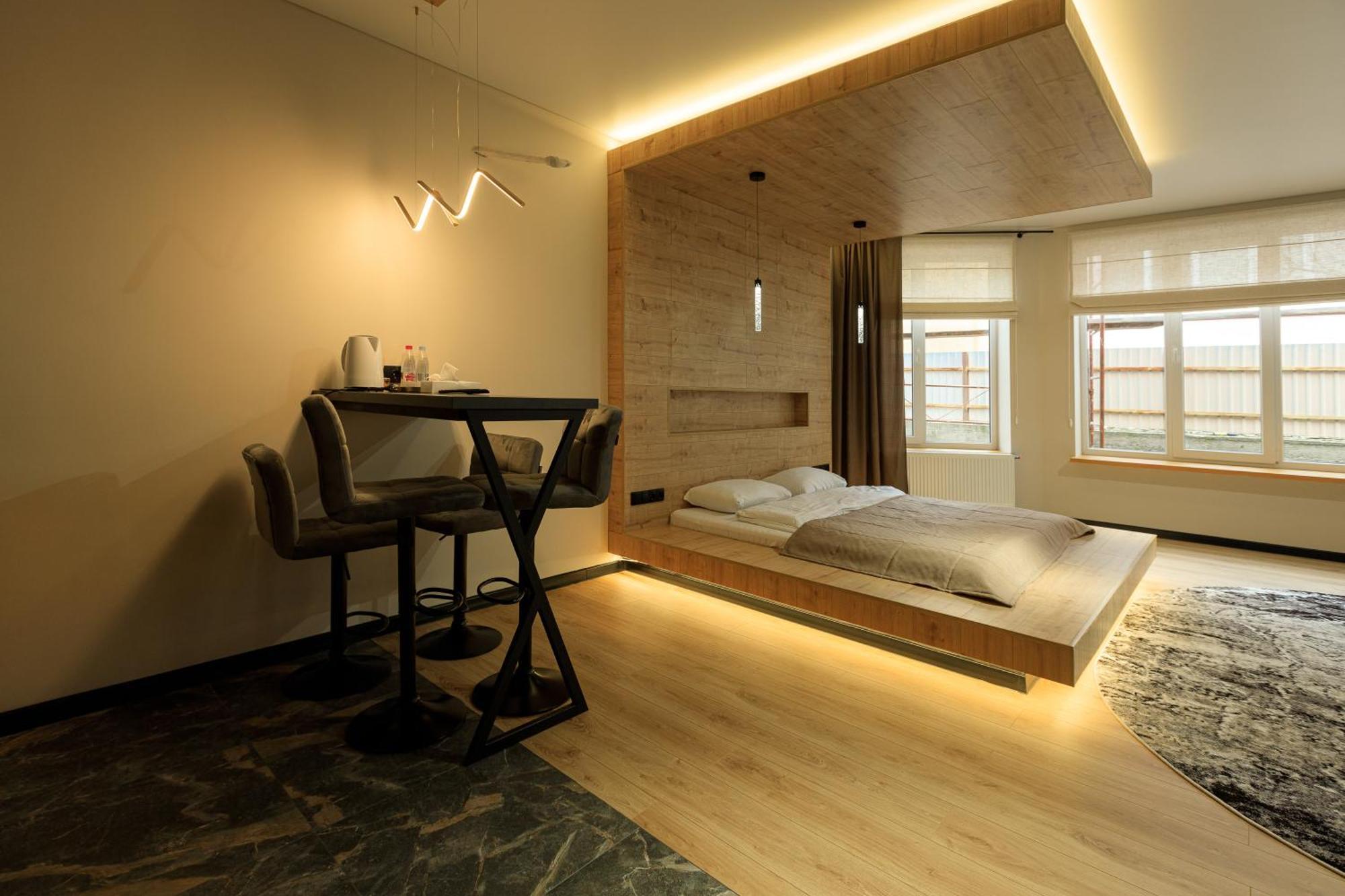Discovery Garden Apartments คเมลไนป์สกาเย ภายนอก รูปภาพ