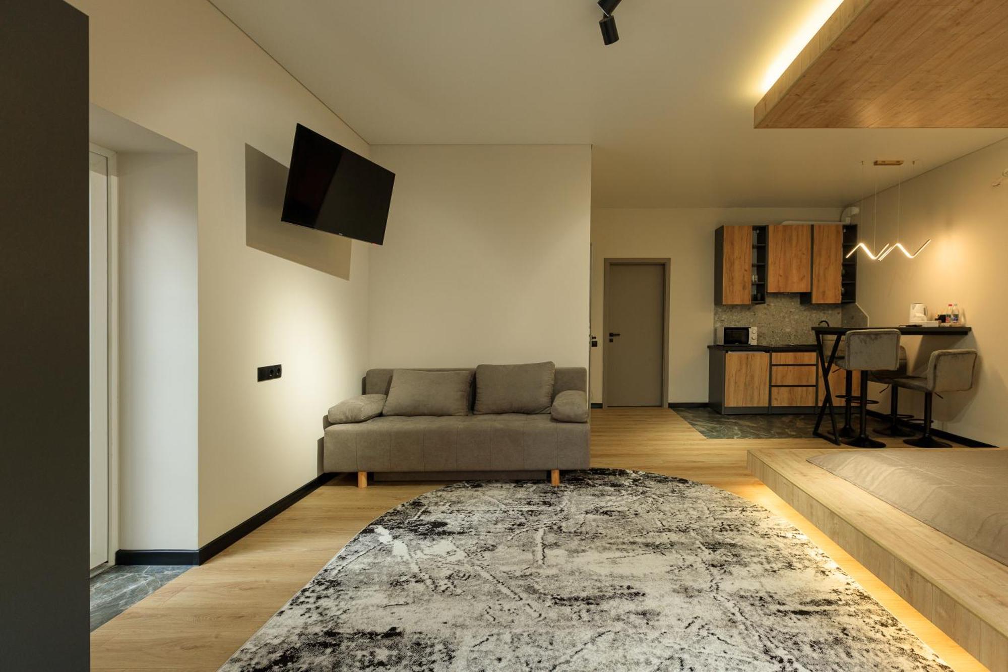 Discovery Garden Apartments คเมลไนป์สกาเย ภายนอก รูปภาพ